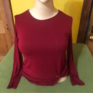 Yelete Burgandy Knotted Hem Shown on mannequin with 46” bust.